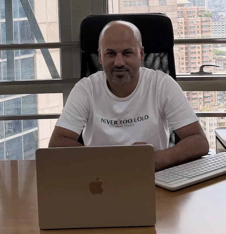المهندس يسري محمد، مؤسس الشمول للخدمات التجارية ومديرها العام